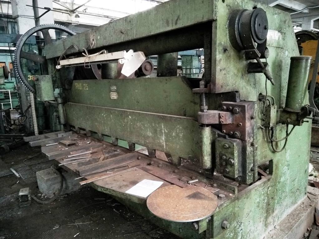 Гильотина н3118 технические характеристики. н3118 ножницы гильотинные кривошипные