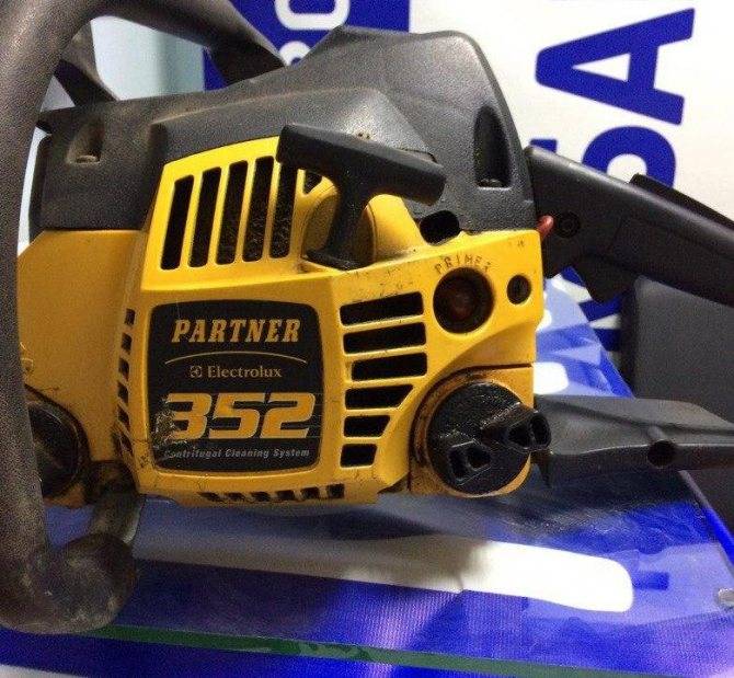 Бытовая бензопила partner 371