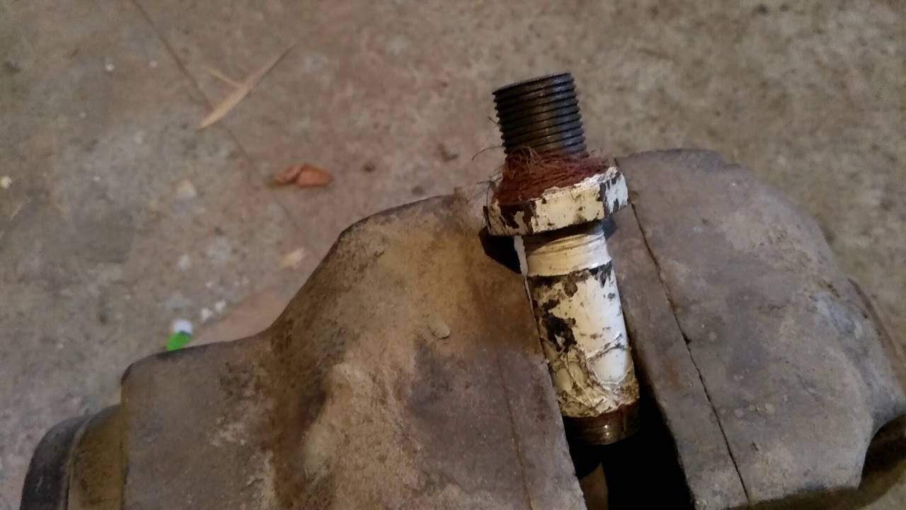 Как вытащить из глаза инородное тело